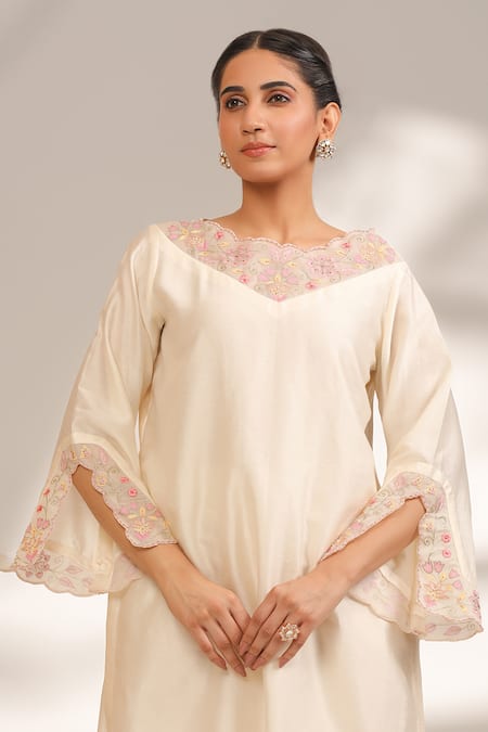 Shop_Laxmishriali_Off White Chanderi, Organza Embroidery Boat Neck Arabella Kurta Pant Set _Online_at_Aza_Fashions