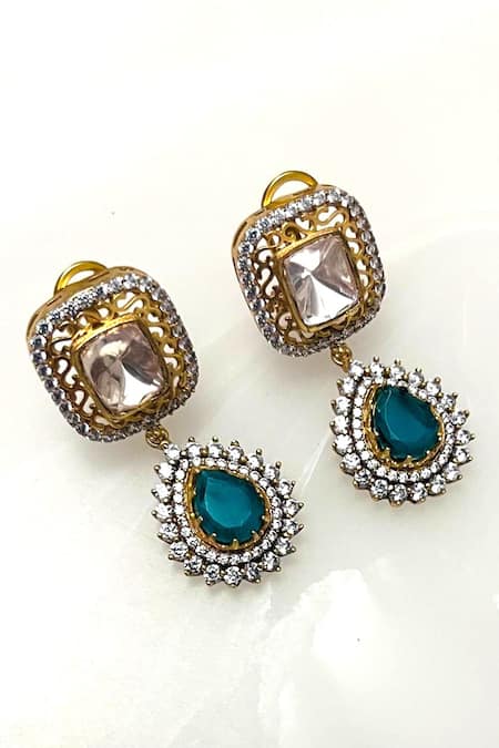 Buy_Amaara Jewels_Gold Plated Gemstones, Ayira Moissanite And Emerald Sleek Necklace Set 