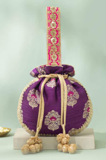 Amyra Tantavi Zardousi Embroidered Potli Bag