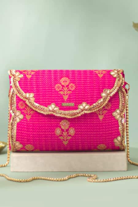 Amyra Bahar Floral Motif Clutch 