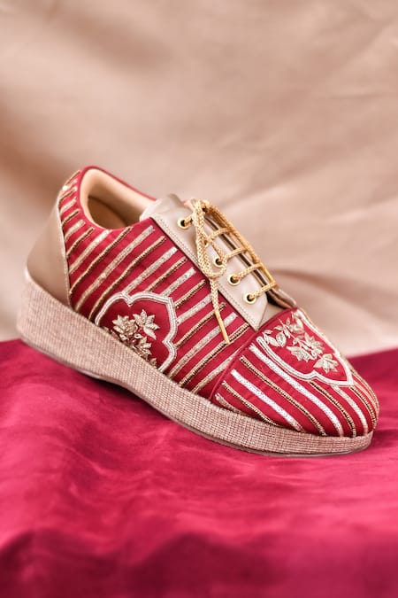 Around Always Gulnaar Embroidered Wedge Sneakers 