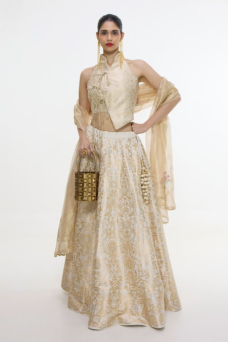 Ekaya Banaras Handwoven Silk Lehenga Set With Unstitched Blouse Piece 