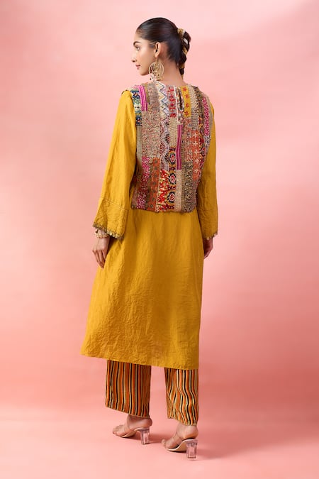 Debyani + CO Crushed Embroidered Kurta Set With Bib Top 