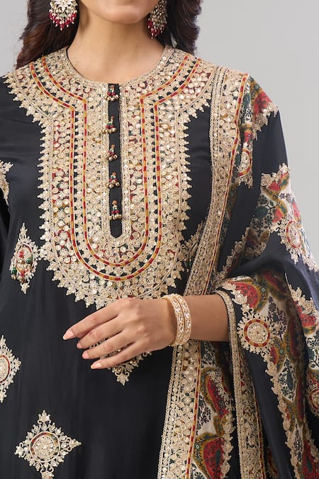 Debyani + CO_Black Embroidery, Zari, Metallic Thread Round Neck Meenakumari Kurta Set _at_Aza_Fashions