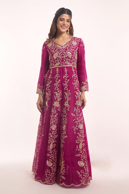 Surbhi Shah_Magenta Embroidery, Zari Split V-neck Tijara Bagh Anarkali With Pant _Online_at_Aza_Fashions