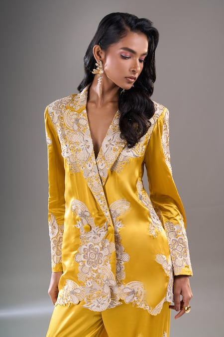 Anamika Khanna_Mustard Embroidery, Sequins Floral Blazer And Pant Set _at_Aza_Fashions