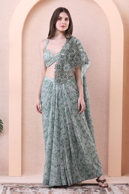 Isha Regalia Printed Pre-Draped Saree With Blouse 