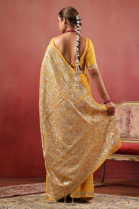 Anshu Wadhwa Chanderi Embroidered Saree With Unstitched Blouse 