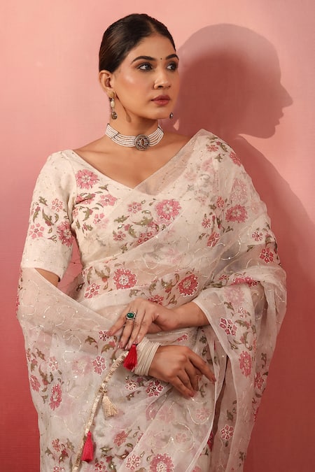 Buy_Anshu Wadhwa_Off White Chanderi Sequins Embroidered Saree With Unstitched Blouse Piece 