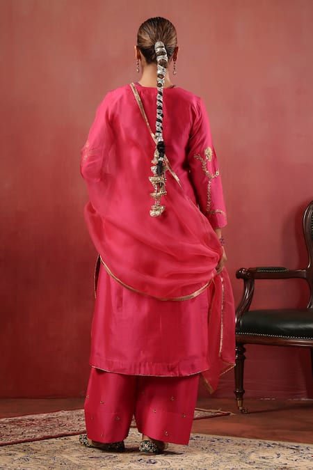 Anshu Wadhwa Chanderi Embroidered Kurta Palazzo Set 