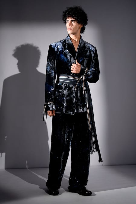 Nikita Mhaisalkar_Blue Velvet Galaxy Print Suit And Pant Set _at_Aza_Fashions