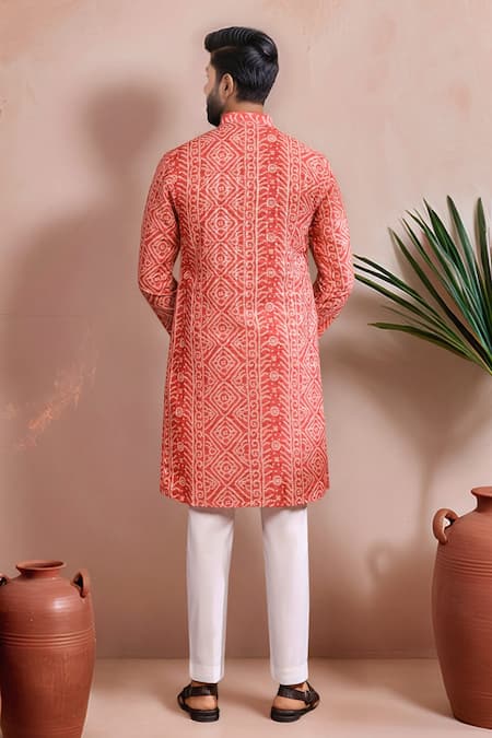 Arihant Rai Sinha Butti Print Kurta Set 