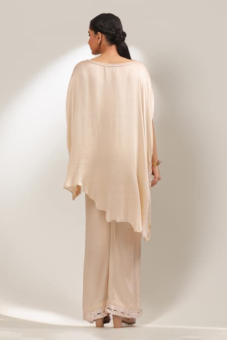 Laxmishriali Aura Silk Kaftan & Pant Set 