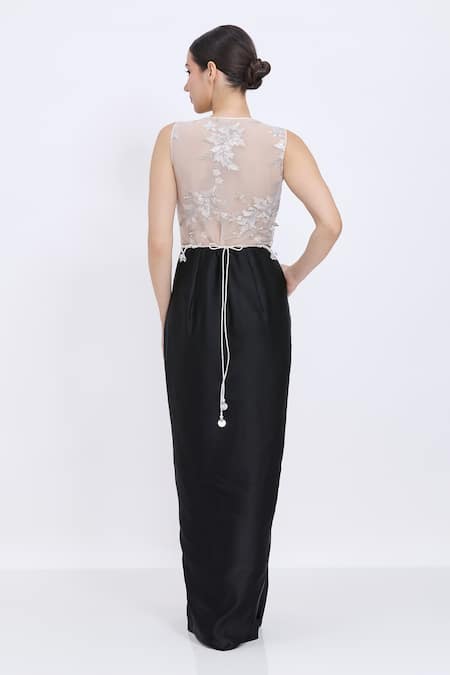 Dilnaz Pearl Toran Pattern Belt  