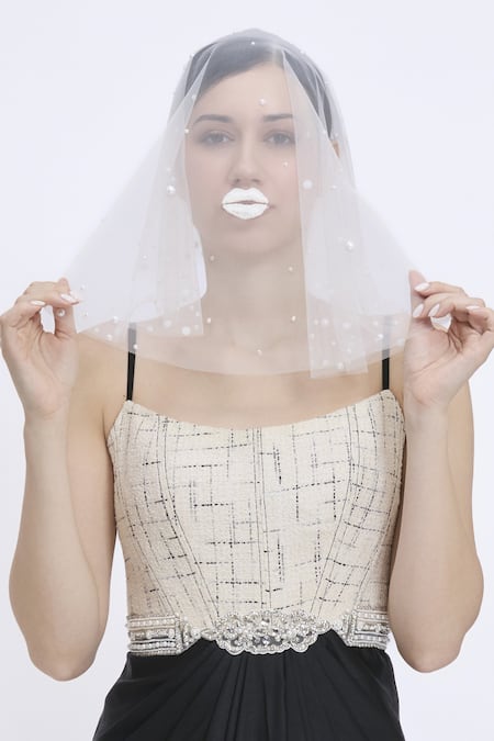 Dilnaz Pearl Embroidered Head Veil 