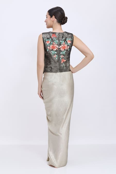 Dilnaz Embroidered Waistcoat 