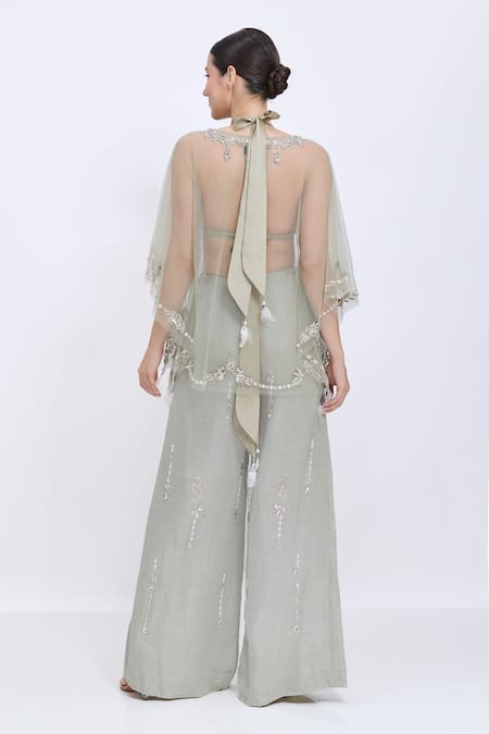 Dilnaz Necklace Embroidered Kaftan 