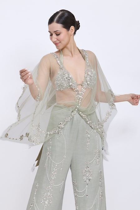 Dilnaz Necklace Embroidered Kaftan 