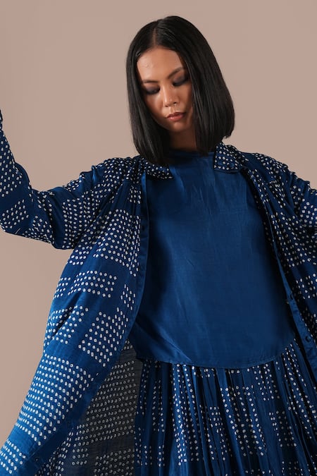 Buy_Indigo Dreams_Blue Silk Round Neck, Collared Bandhani Gathered Skirt And Jacket Set _Online_at_Aza_Fashions
