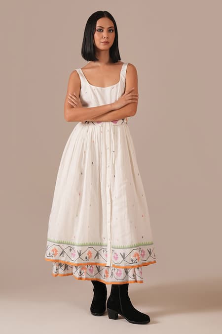 Indigo Dreams Handwoven Jamdani Floral Dress With Belt 
