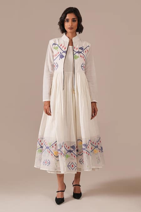 Indigo Dreams_Ivory Cotton Embroidery Round Handwoven Jamdani Gathered Dress And Jacket Set _at_Aza_Fashions