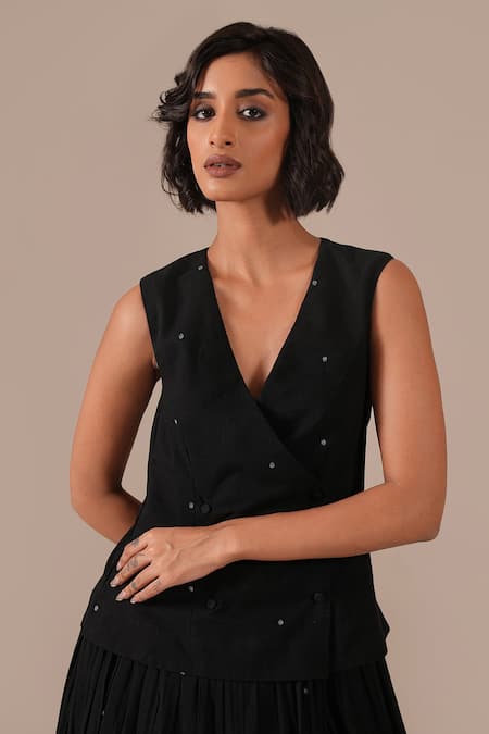 Indigo Dreams Black Cotton Embroidery V-neck Jamdani Tiered Wrap Dress With Belt at Aza Fashions Indigo Dreams_Black Cotton Embroidery V-neck Jamdani Tiered Wrap Dress With Belt _at_Aza_Fashions
