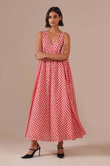 Shop_Indigo Dreams_Red Cotton V-neck Gingham Check Jamdani Maxi Dress _Online_at_Aza_Fashions