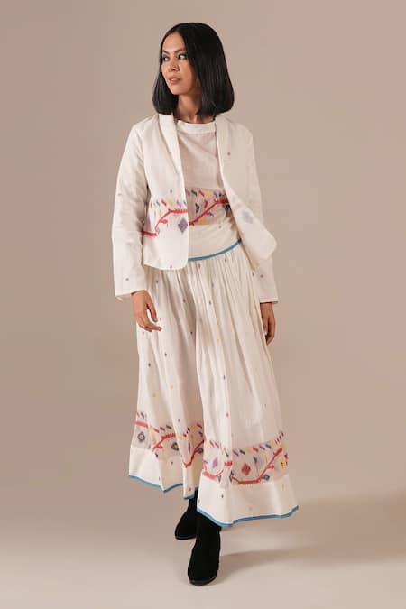 Buy_Indigo Dreams_Ivory Cotton Embroidery Round , Open Handwoven Jamdani Top Skirt Set _Online_at_Aza_Fashions