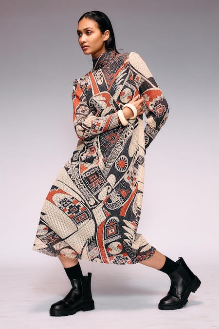 Kritika Murarka_Rust Cotton, Net High Neck Mata Ortiz Pottery Motif Print Midi Dress _Online_at_Aza_Fashions