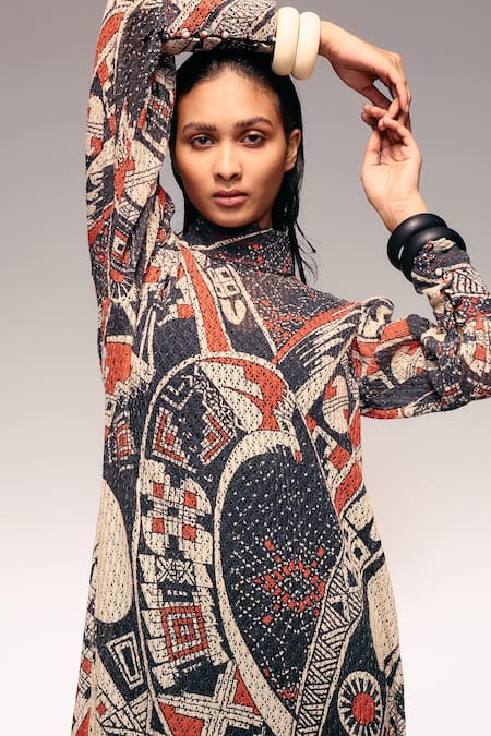 Buy_Kritika Murarka_Rust Cotton, Net High Neck Mata Ortiz Pottery Motif Print Midi Dress 