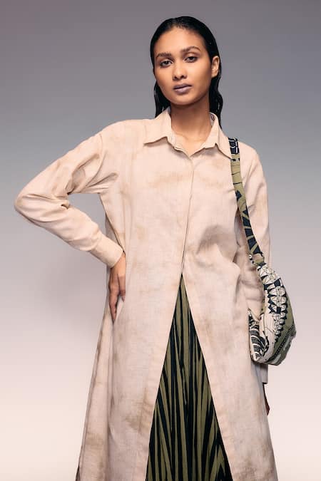 Buy_Kritika Murarka_Ivory Cotton, Linen Collared Shaded Dye Longline Shirt _Online_at_Aza_Fashions
