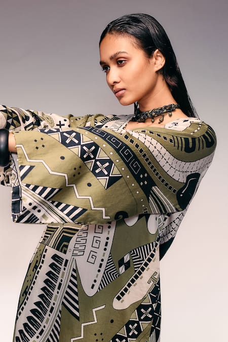 Kritika Murarka_Olive Green Cotton Embroidery V-neck Printed Shift Dress  _at_Aza_Fashions