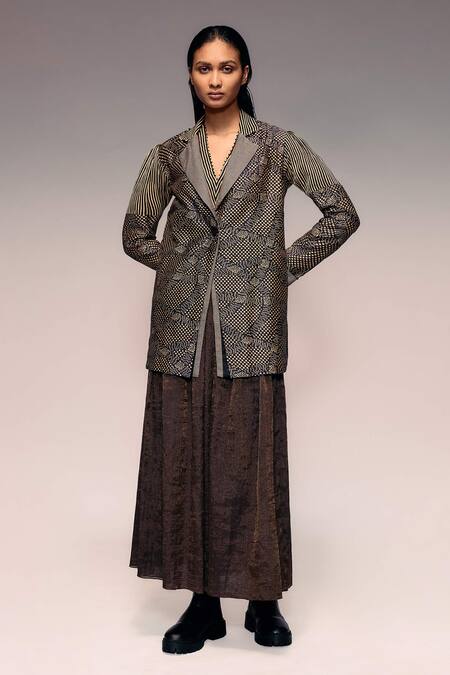 Kritika Murarka_Brown Tissue Handloom Silk Long Skirt _Online_at_Aza_Fashions