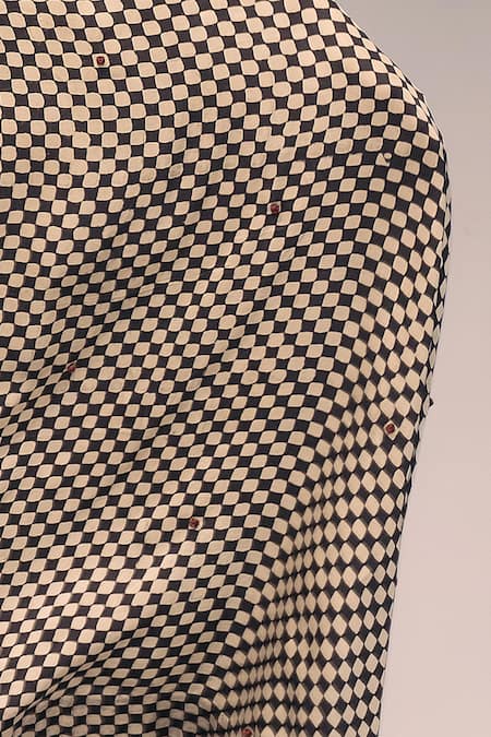 Kritika Murarka Ajrakh Chequered Dupatta 