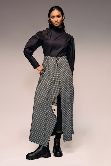 Kritika Murarka Printed Reversible Overlap Long Skirt 