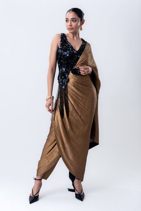 Buy_Nupur Kanoi_Gold Silk, Crepe, Lycra Tassels, Banarasi Pre-draped Pant Saree With Blouse _Online_at_Aza_Fashions