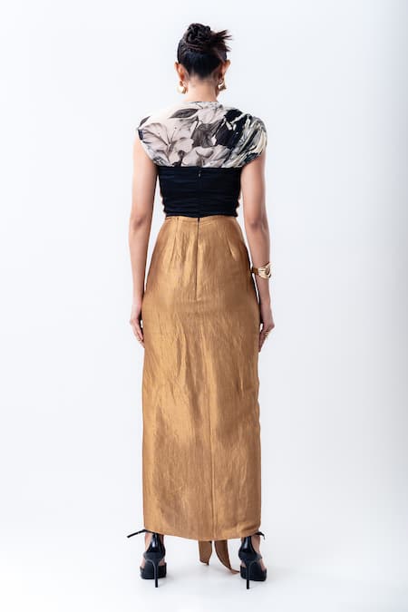 Nupur Kanoi Draped Dress With Off-White Crush Top 