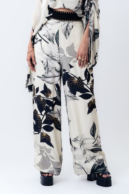 Nupur Kanoi_Off White Crepe Embroidery Off-, One Printed Top And Pant Set _Online_at_Aza_Fashions