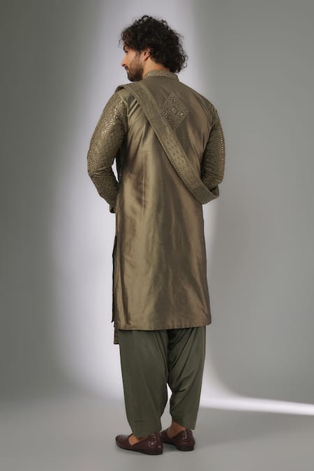 SALIL BHATIA Ainaa Mahal Pure Silk Mirror Work Kurta Set 