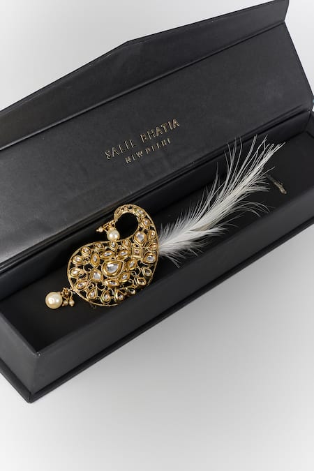 SALIL BHATIA Pearl Embellished Feather Kalangi 