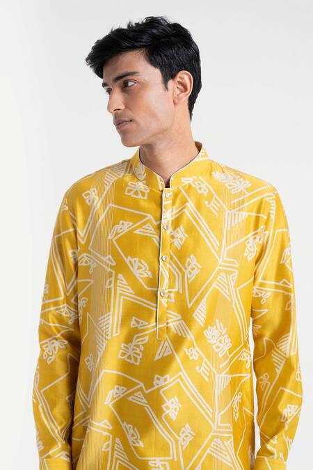 Buy_Dhruv Vaish_Yellow Chanderi Clasic Cut Printed Kurta Set _Online_at_Aza_Fashions