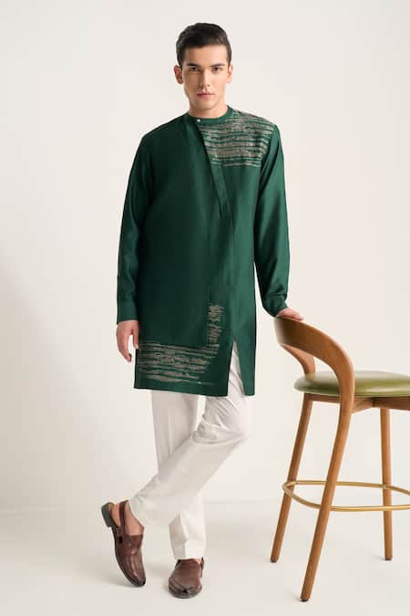 Dhruv Vaish Zari Embroidered Layered Kurta Set 