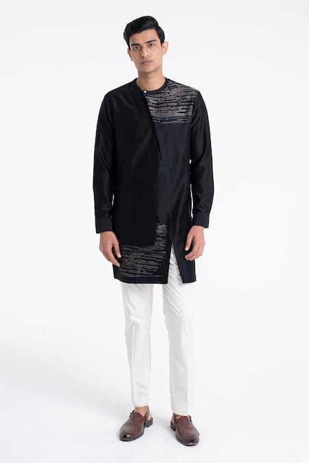 Dhruv Vaish Zari Embroidered Layered Kurta Set 