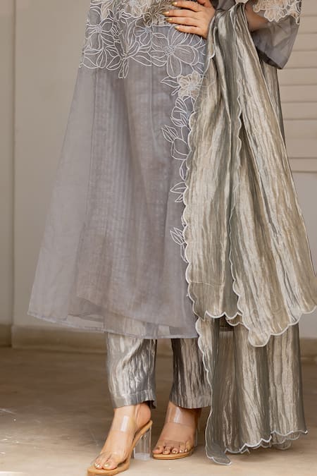 Buy_Chambray & CO._Charcoal Organza, Tissue, Cotton, Nishvi Floral Kurta And Pant Set _Online_at_Aza_Fashions