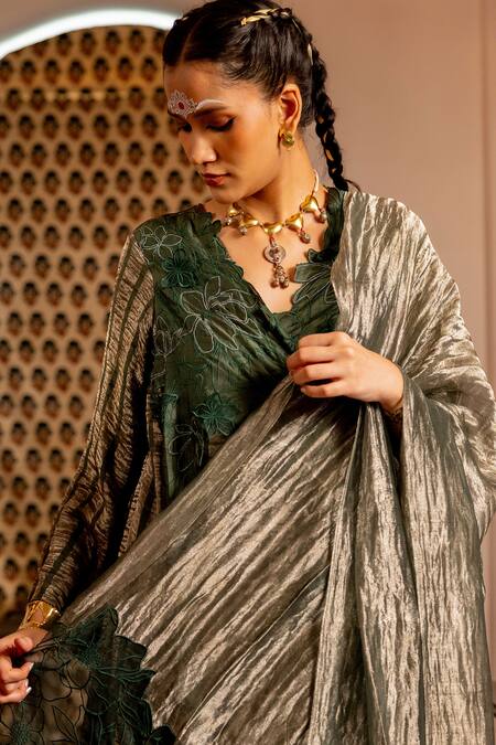 Buy Chambray & CO. Green Tissue, , Cotton, Organza Amyra Banarasi Floral Kurta Set Online at Aza Fashions Buy_Chambray & CO._Green Tissue, , Cotton, Organza Amyra Banarasi Floral Kurta Set _Online_at_Aza_Fashions