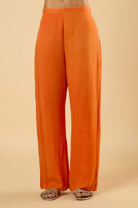 Buy_Dori & CO._Orange Georgette, Cotton Embroidery, Sequins, Pearls Keyhole Floral Kurta Set _Online_at_Aza_Fashions