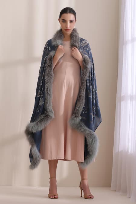 Dusala Aurora Lotus Pattern Stole 