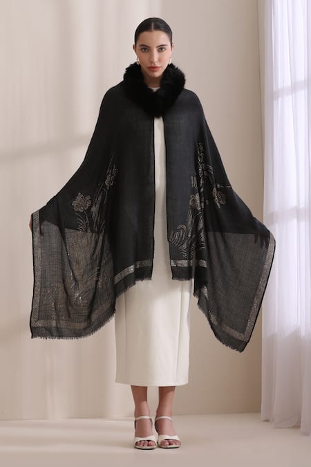 Dusala Chloe Collared Fur Stole 
