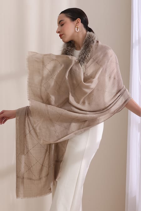 Dusala Hazel Collared Fur Stole 