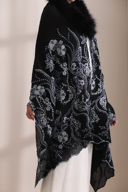 Dusala_Black Ellie Collared Fur Stole _Online_at_Aza_Fashions